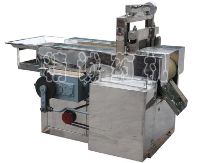 點擊查看詳細(xì)信息<br>標(biāo)題：直線往復(fù)式切藥機 閱讀次數(shù)：6397